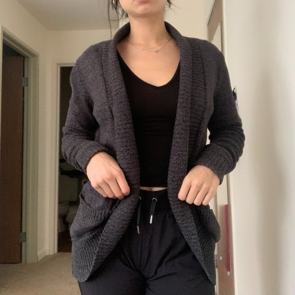 XXI Gray Cardigan *Cozy*